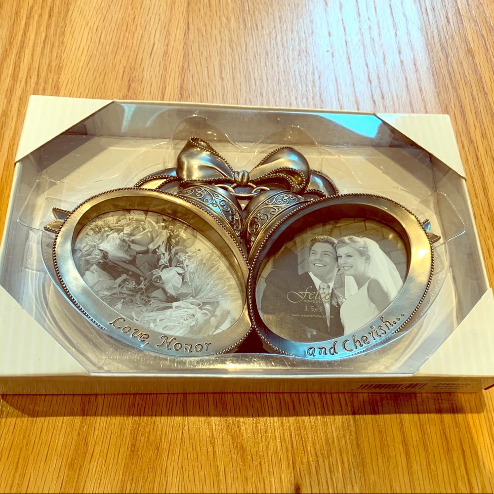 Wedding bell photo frame